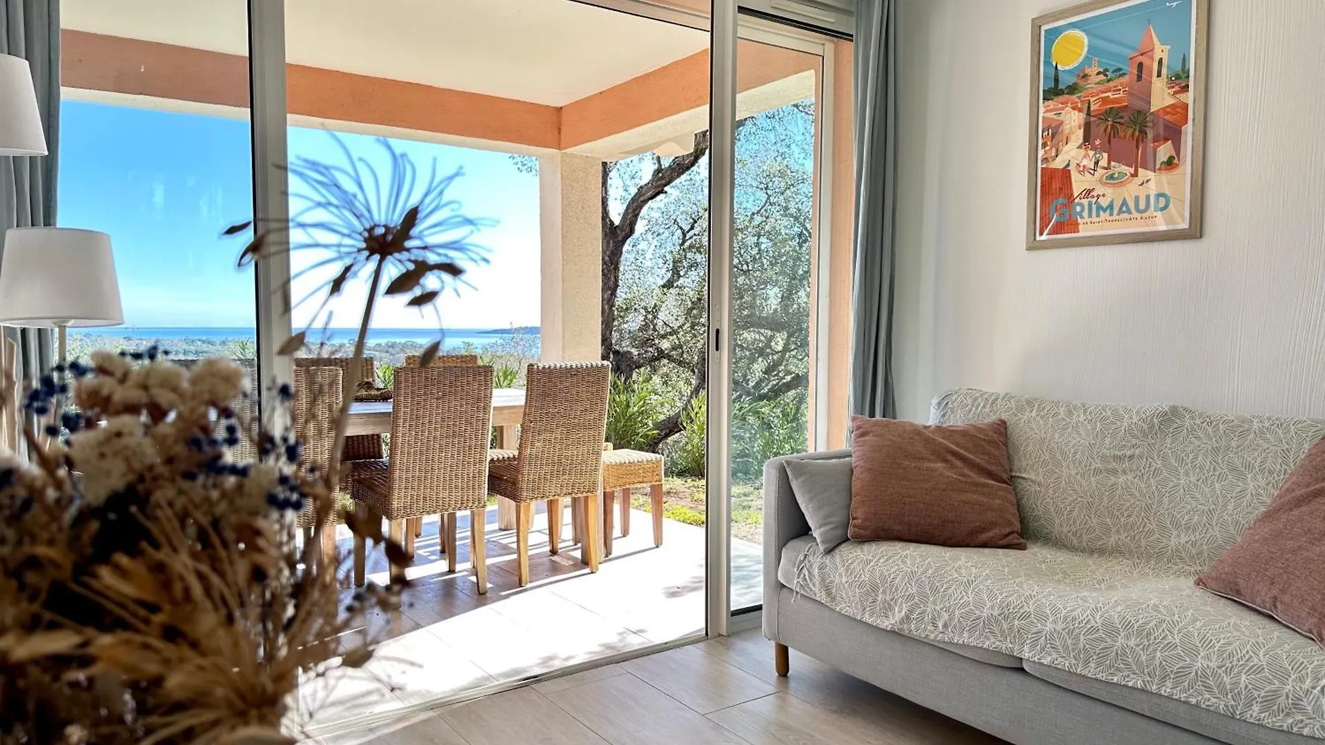 Superbe Appartement 4 Personnes Avec Vue Mer Au Domaine Des Restanques A Grimaud
